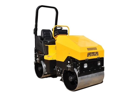 ISO Tandem Yol Rulosu Makinesi Ağırlığı 1,5t Dizel Motor Bir Yıl Garanti 1.3-1.5ton